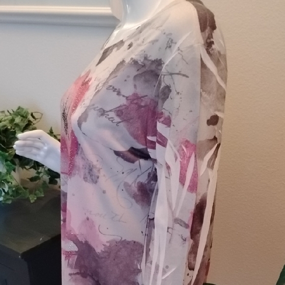 Floral Asymmetric Long Sleeve Women's Top - Pink/White/Grey - Picture 5 of 9